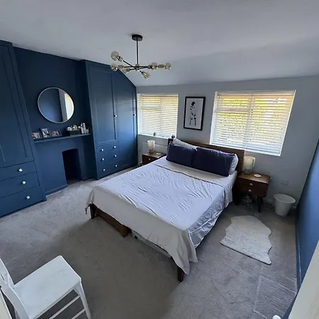 Hébergement de vacances Bishopston Family | 3 Beds & Parking *