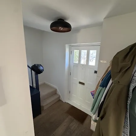 Bishopston Family | 3 Beds & Parking *